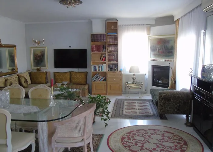 Fotini Luxury Apartment